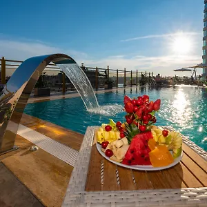 Ramada By Wyndham Pera Taksim Стамбул